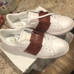 Mens Valentino Garavani Uomo Open Sneaker